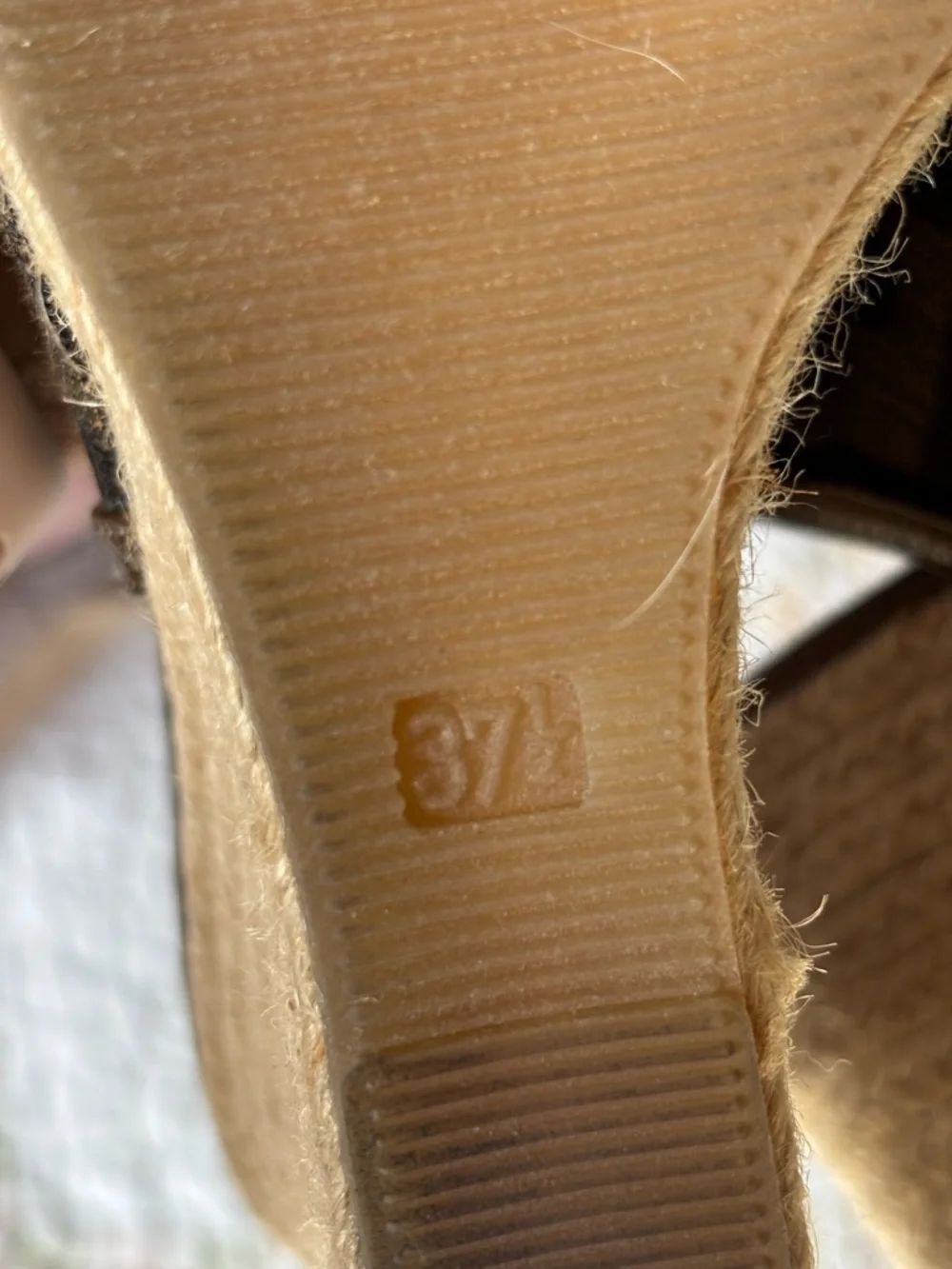 Fendi Women's Espadrille Peep-Toe Slingback Sandals 37.5 - Picture 4 of 8